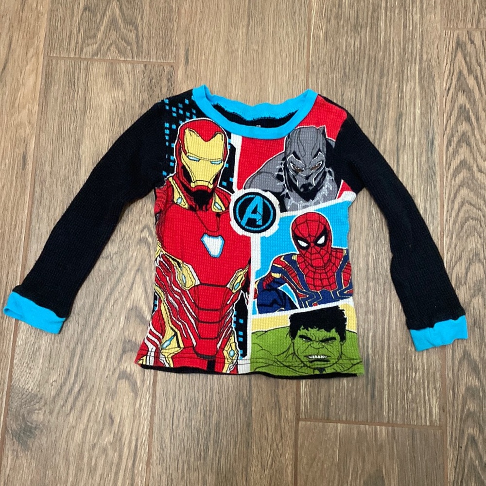 🧡 boy’s Marvel Avengers waffle knit long sleeve